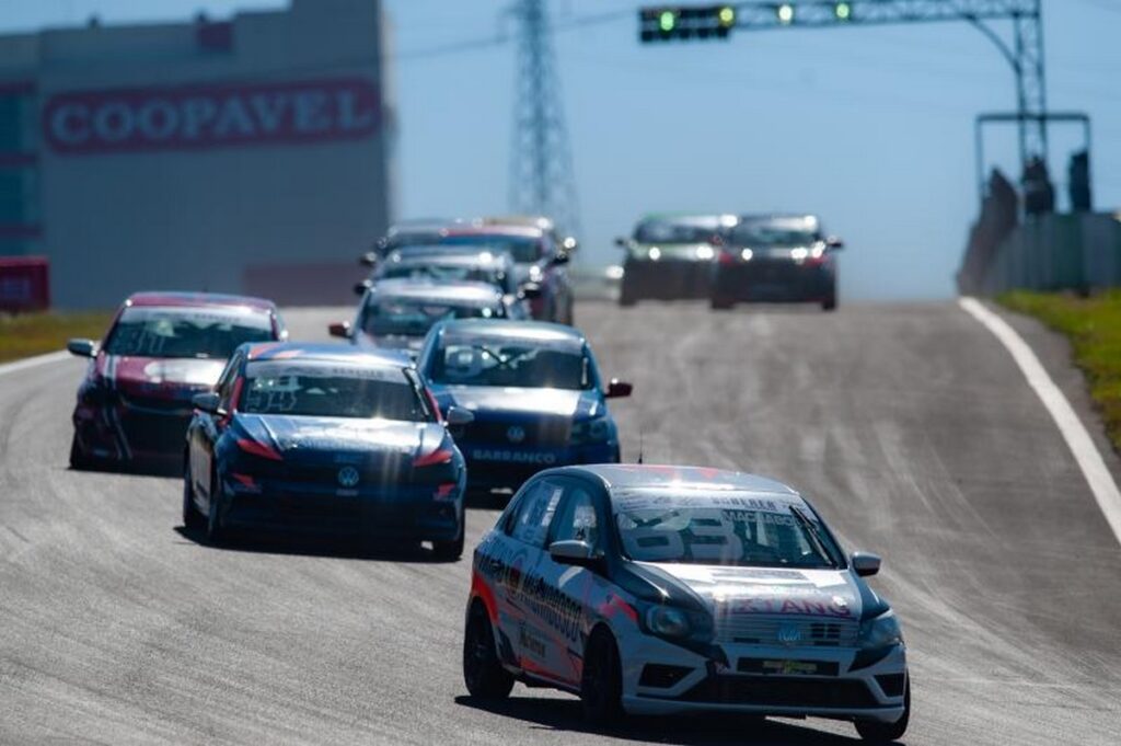 Quase todos os veículos da Marcas Racing Brasil são tratados com MILITEC 1: Foto: Divulgação/ MBR