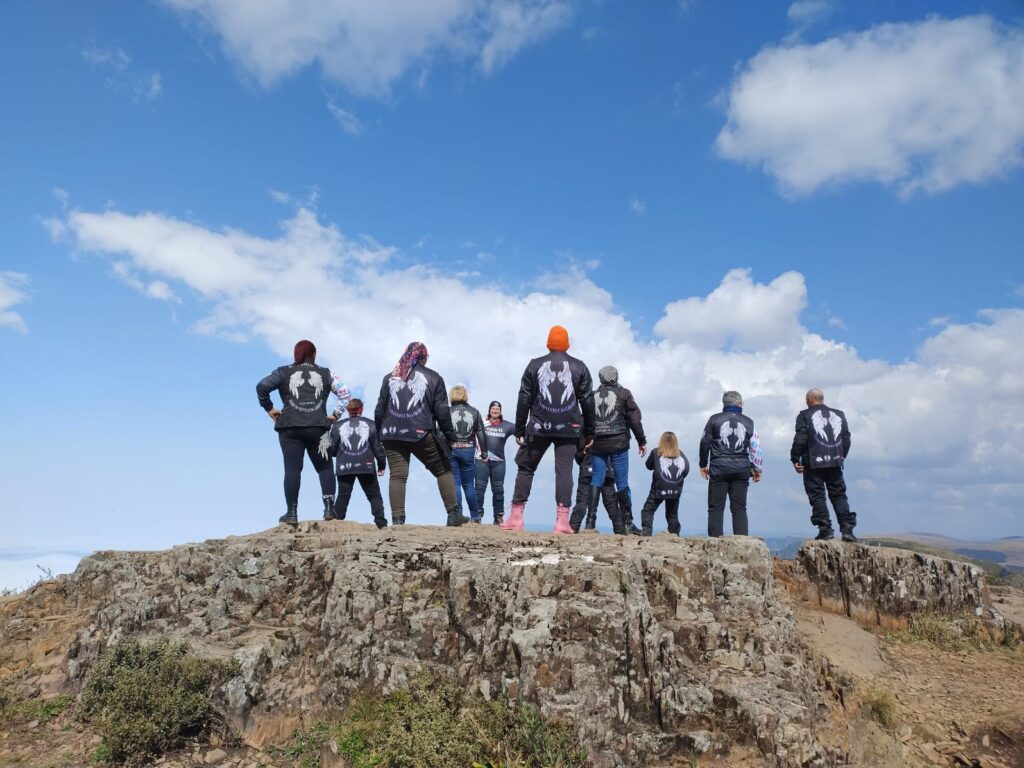 As asas são a marca registrada da Confraria Filhas do Vento e da Liberdade. Foto: Filhas do Vento/ Divulgação