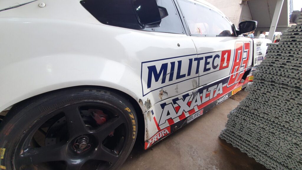 As batidas que Alex Seid levou no segundo estágio quebraram a suspensão do carro. Foto: Renyere Trovão